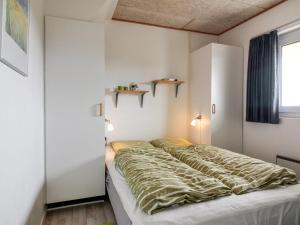 Apartment Cariba - 150m from the sea by Interhome