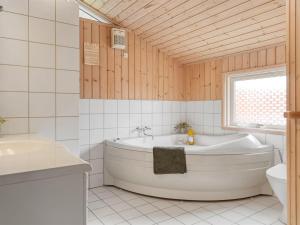 Holiday Home Dolma - 75m from the sea by Interhome