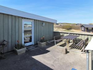 Holiday Home Dyveke - 220m from the sea by Interhome