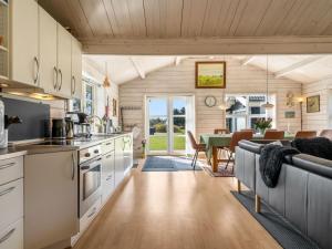 Holiday Home Mathy - 900m from the sea by Interhome