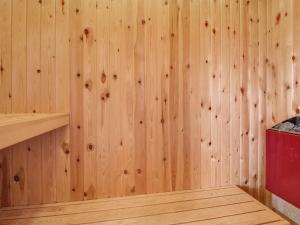 Holiday Home Wifred - 250m from the sea by Interhome