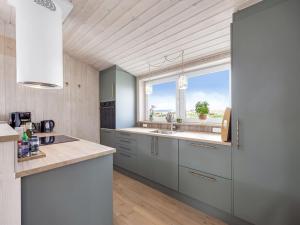 Holiday Home Cvetan - 200m from the sea by Interhome