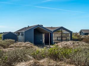 Holiday Home Erko - 150m from the sea by Interhome