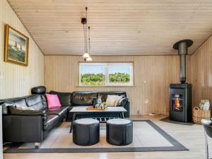 Holiday Home Guja - 1km from the sea by Interhome