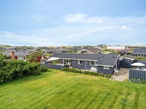 Holiday Home Hælf - 400m from the sea by Interhome