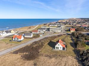 Holiday Home Nantje - 125m from the sea by Interhome