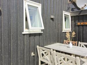 Holiday Home Freydis - 92m from the sea by Interhome