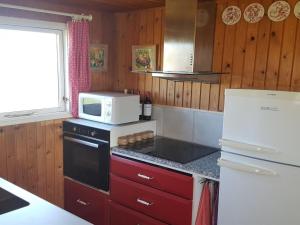 Holiday Home Cathalin - 100m from the sea by Interhome