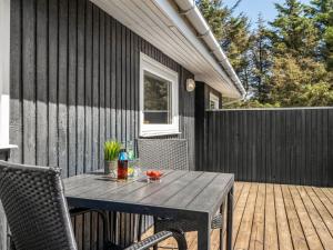 Holiday Home Tonja - 300m from the sea by Interhome