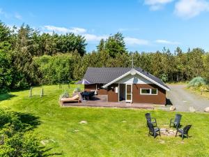 Holiday Home Gottfrede - 600m from the sea by Interhome