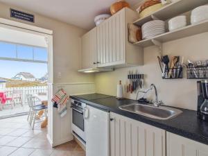 Apartment Asa - 75m from the sea by Interhome