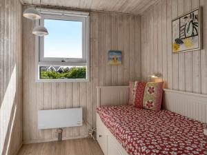 Holiday Home Klakke - 900m from the sea by Interhome
