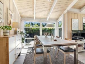 Holiday Home Elvan - 450m from the sea by Interhome