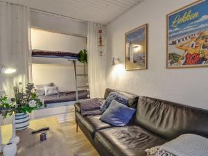 Apartment Ingert - 250m from the sea by Interhome