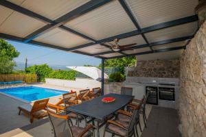 Villa Velaria with private pool