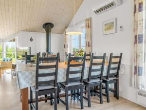 Holiday Home Anya - 650m from the sea by Interhome