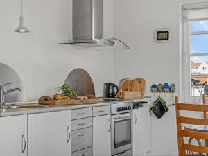 Apartment Jördis - 150m from the sea by Interhome