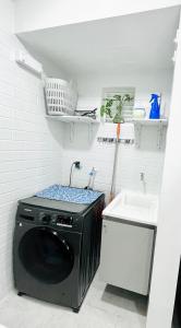 Beach Nearby Stunning Views Ultimate Comfort