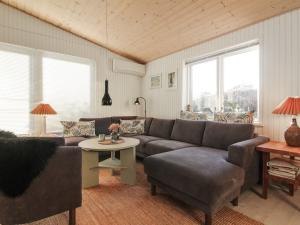 Holiday Home Habbo - 500m from the sea by Interhome