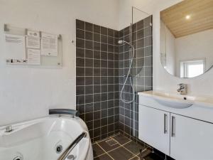 Holiday Home Anett - 400m from the sea by Interhome