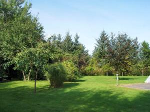 Holiday Home Antonella - 850m from the sea by Interhome