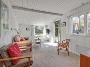 Holiday Home Greet - 700m from the sea by Interhome