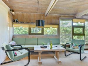 Holiday Home Aiva - 1-5km from the sea by Interhome