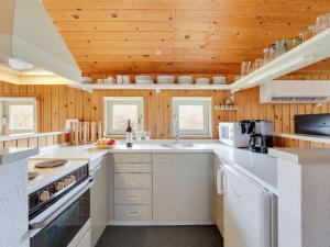 Holiday Home Alwin - 2-5km from the sea by Interhome