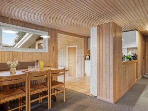 Holiday Home Sisilia - 400m from the sea by Interhome