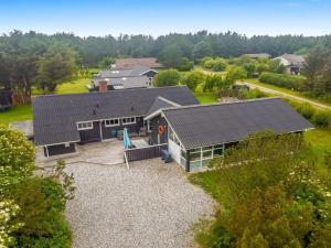 Holiday Home Lempi - 300m from the sea by Interhome