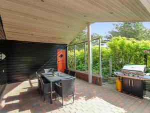 Holiday Home Selgen - 600m from the sea by Interhome