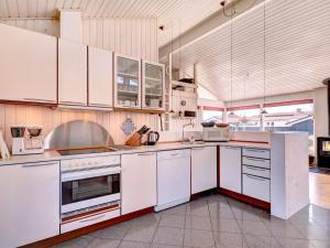 Holiday Home Nedelko - 250m from the sea by Interhome