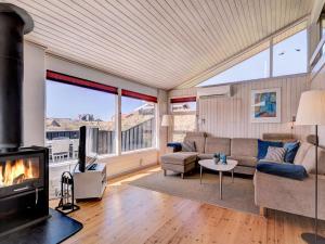 Holiday Home Nedelko - 250m from the sea by Interhome