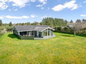 Holiday Home Hildburg - 1-5km from the sea by Interhome