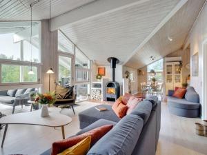 Holiday Home Elayne - 3km from the sea by Interhome