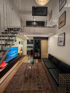 The Hive Apartments - The Forge Unit