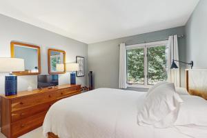 Cozy Sugarbush Getaway