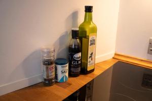 Central Spacious Studio Apt I 5 Minutes to Metro