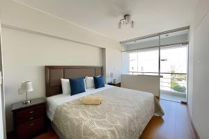 Iconic Miraflores Penthouse 3BR