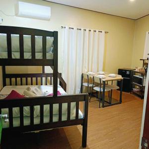 Dexter John's Guesthouse
