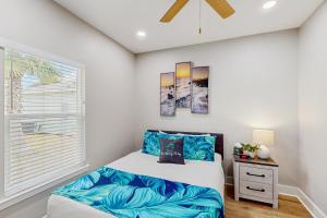 Three Palms By The Bay