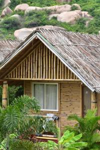 Mowglis Cafe Hampi & Guest House