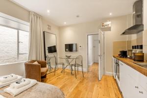 Lovely SelfContained Radiant Studio with Patio