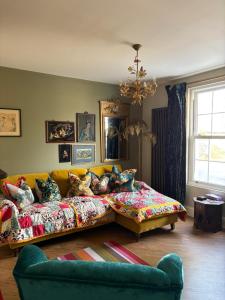 Town centre cottage in Hythe