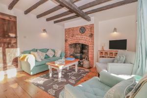Quaint 2 bed cottage near North Norfolk Coast - Harpers Cottages