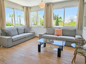 Private pool, Riviera del Sol