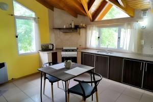 Departamento centrico con vista a la cordillera, Mi Casa Tu Casa A