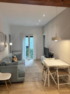 La Romantica Urdaneta