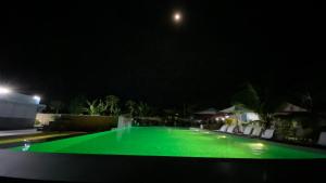 Aloha Seaside Resort