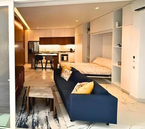 Lovely space, around beach, fun and gastronomy.